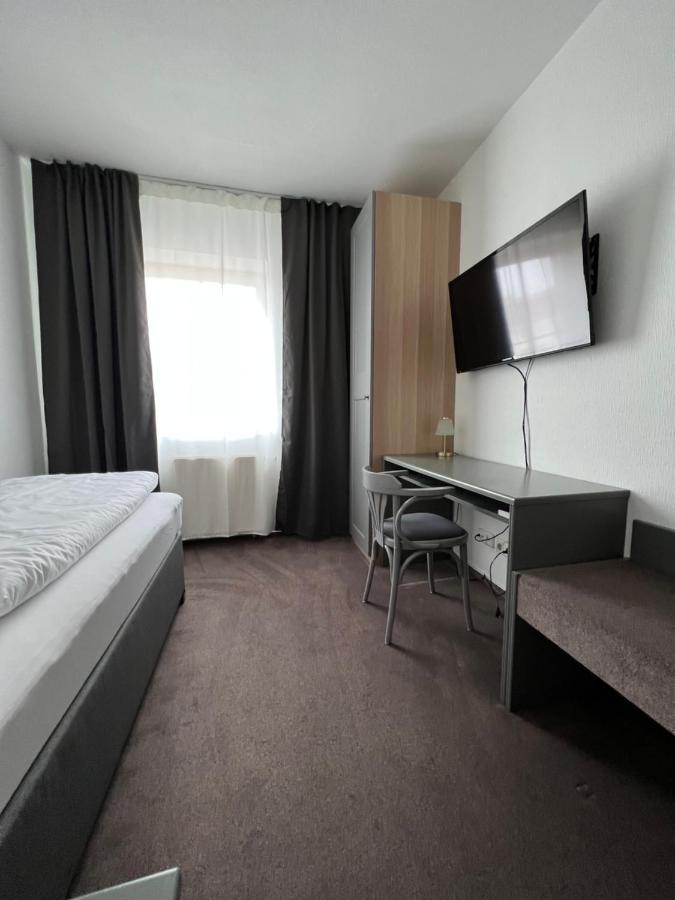Hotel Abtshof Halberstadt Esterno foto