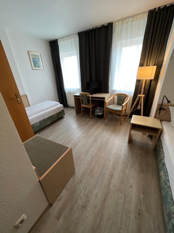 Hotel Abtshof Halberstadt Esterno foto