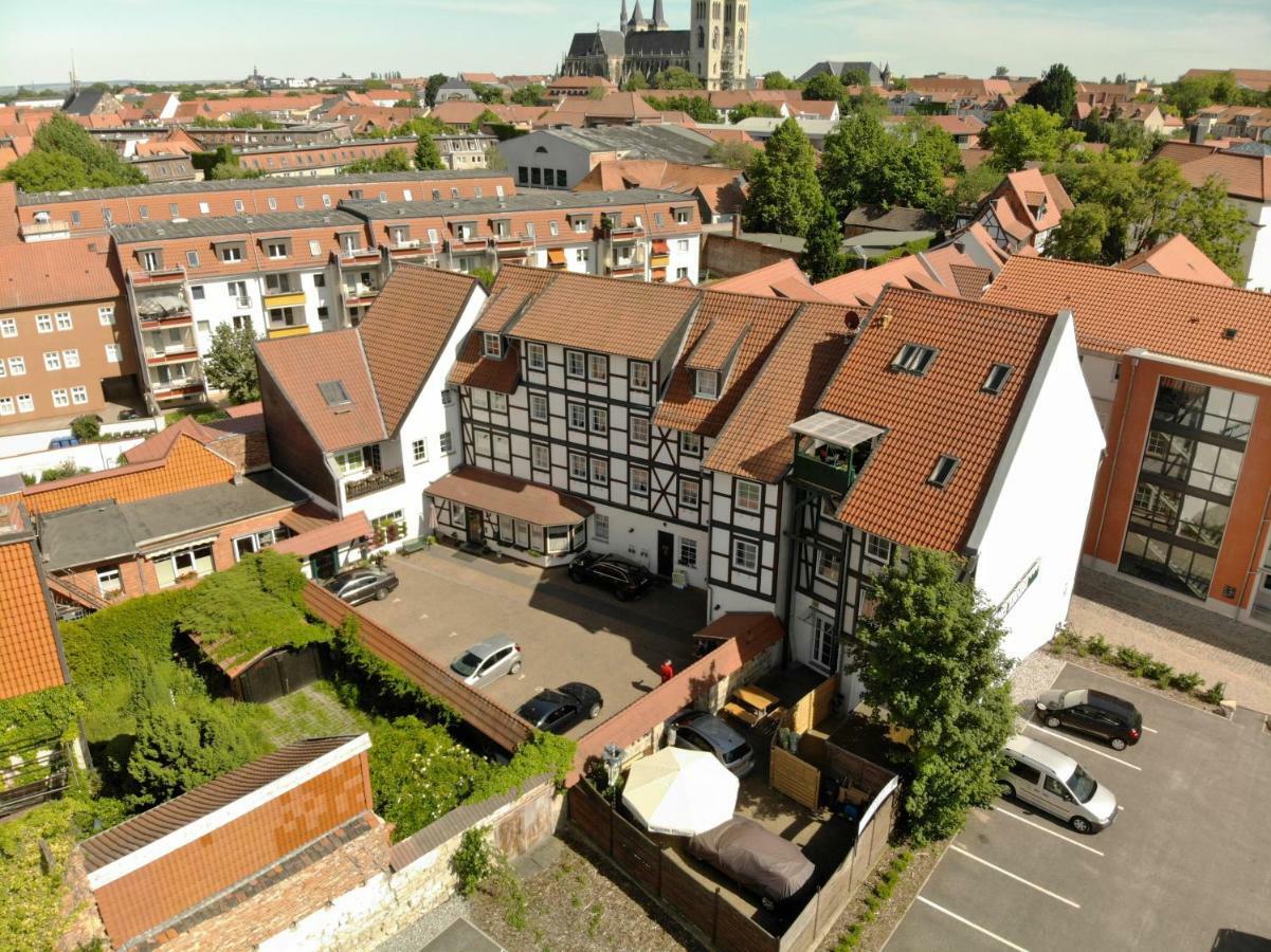 Hotel Abtshof Halberstadt Esterno foto